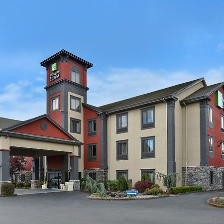 Holiday Inn Express Vancouver North By Ihg מראה חיצוני תמונה
