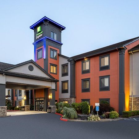 Holiday Inn Express Vancouver North By Ihg מראה חיצוני תמונה