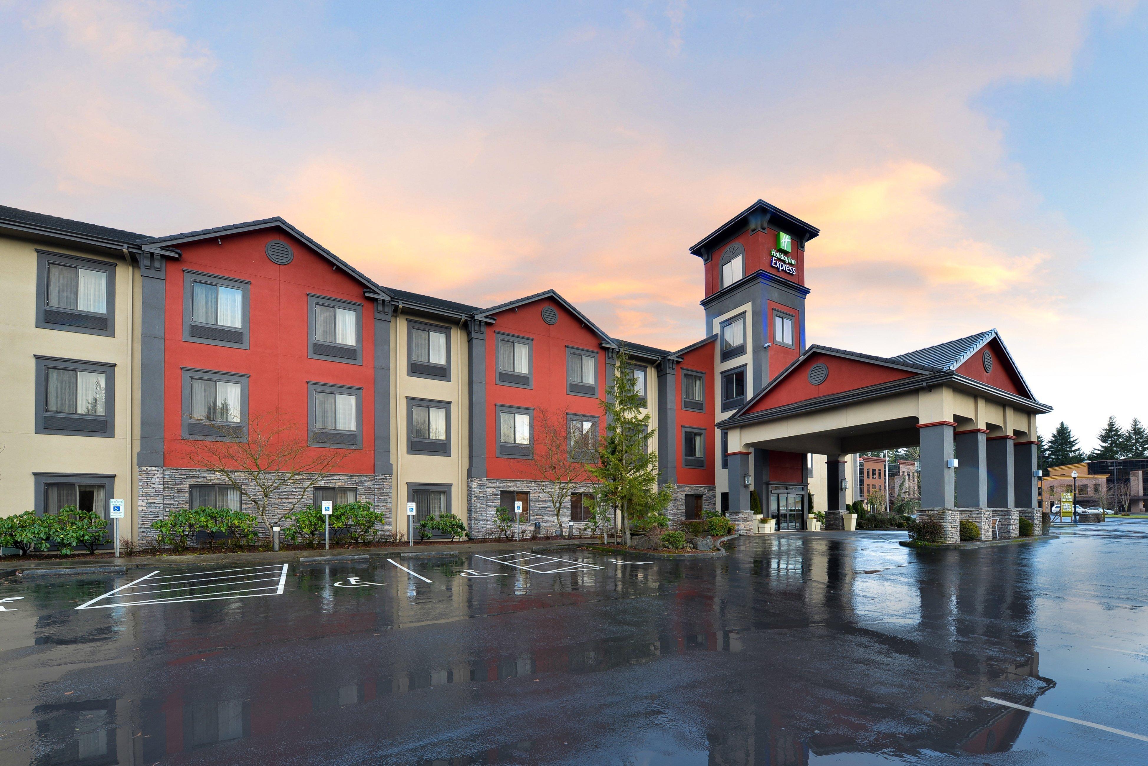 Holiday Inn Express Vancouver North By Ihg מראה חיצוני תמונה