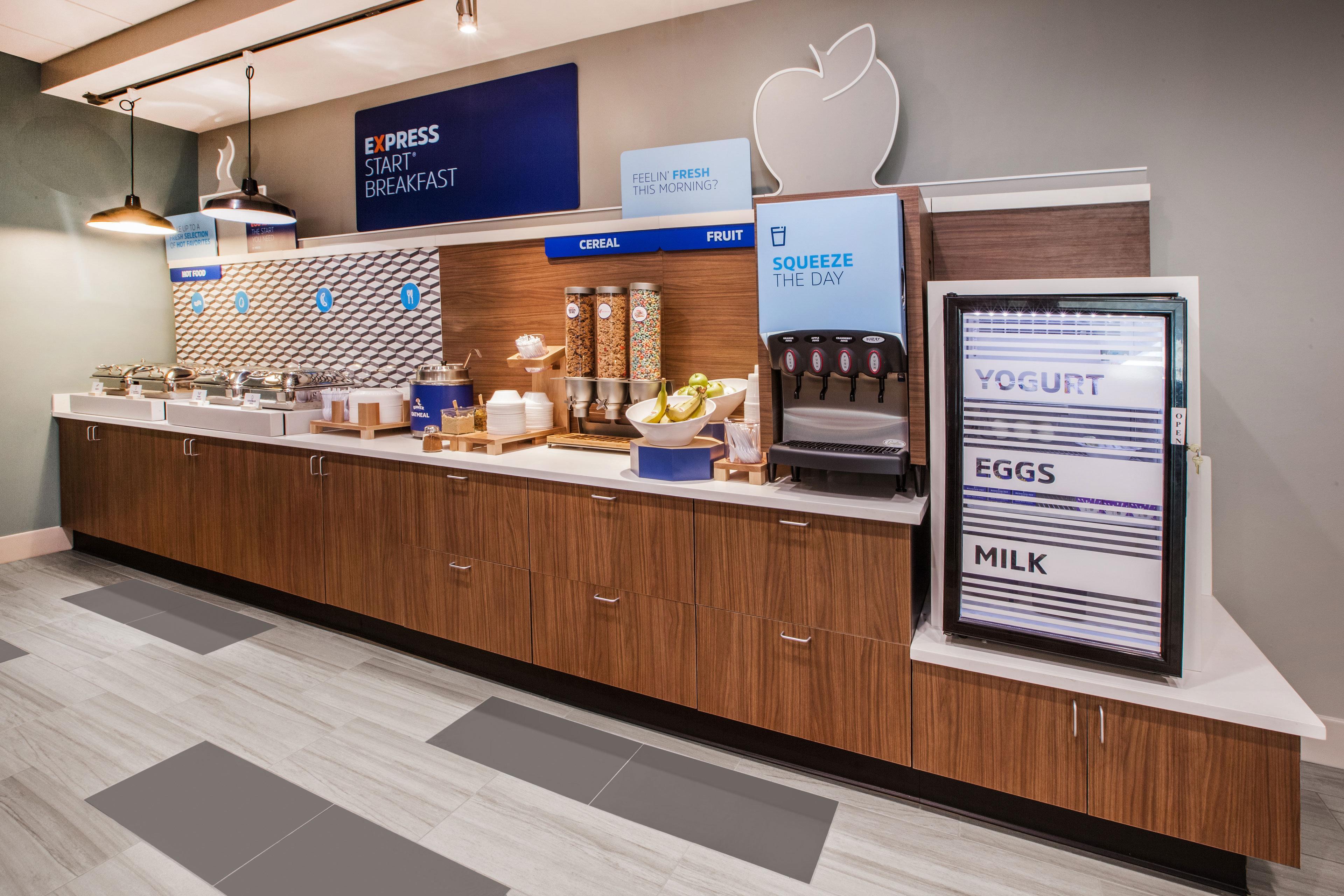 Holiday Inn Express Vancouver North By Ihg מראה חיצוני תמונה