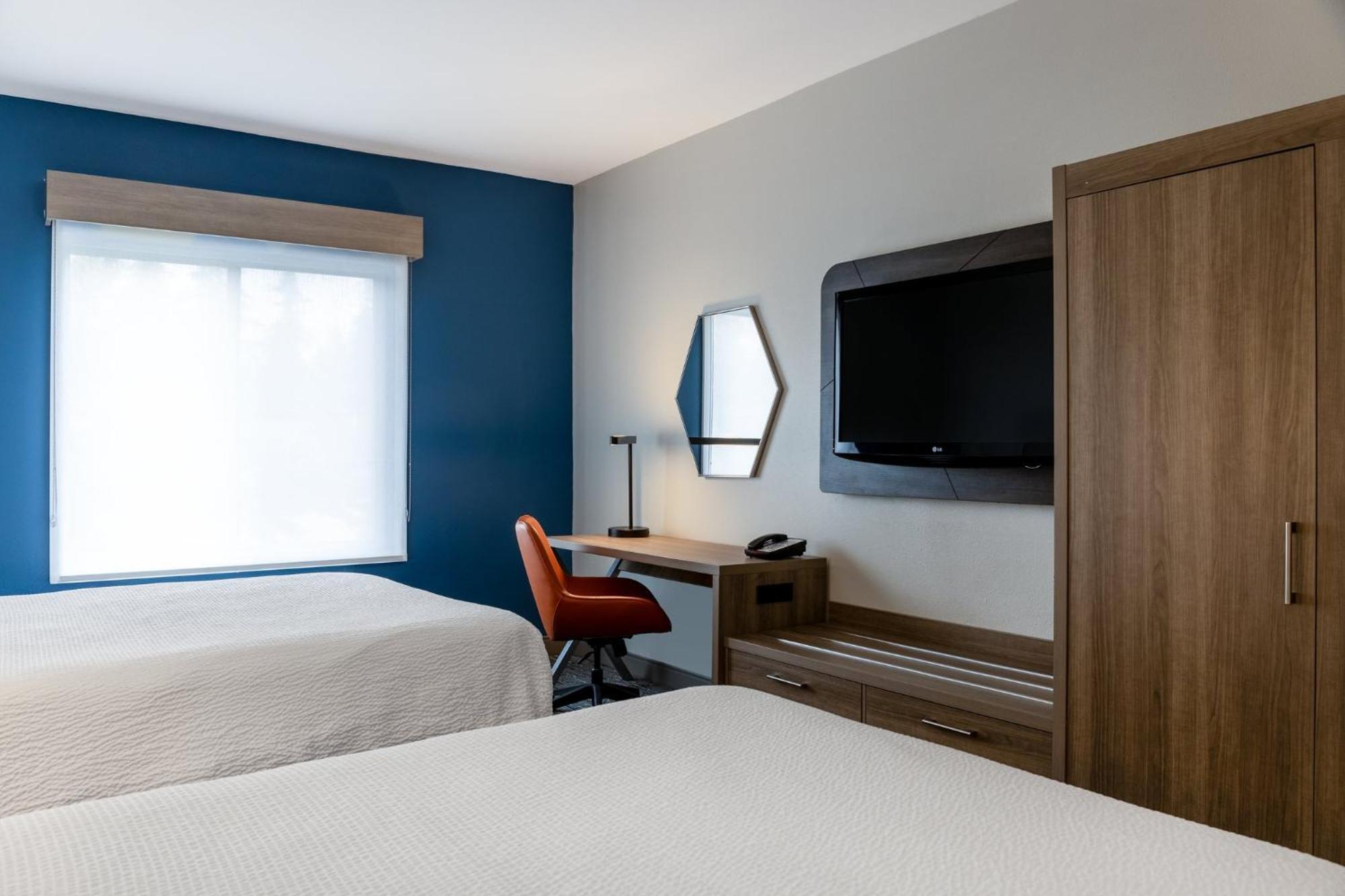 Holiday Inn Express Vancouver North By Ihg מראה חיצוני תמונה