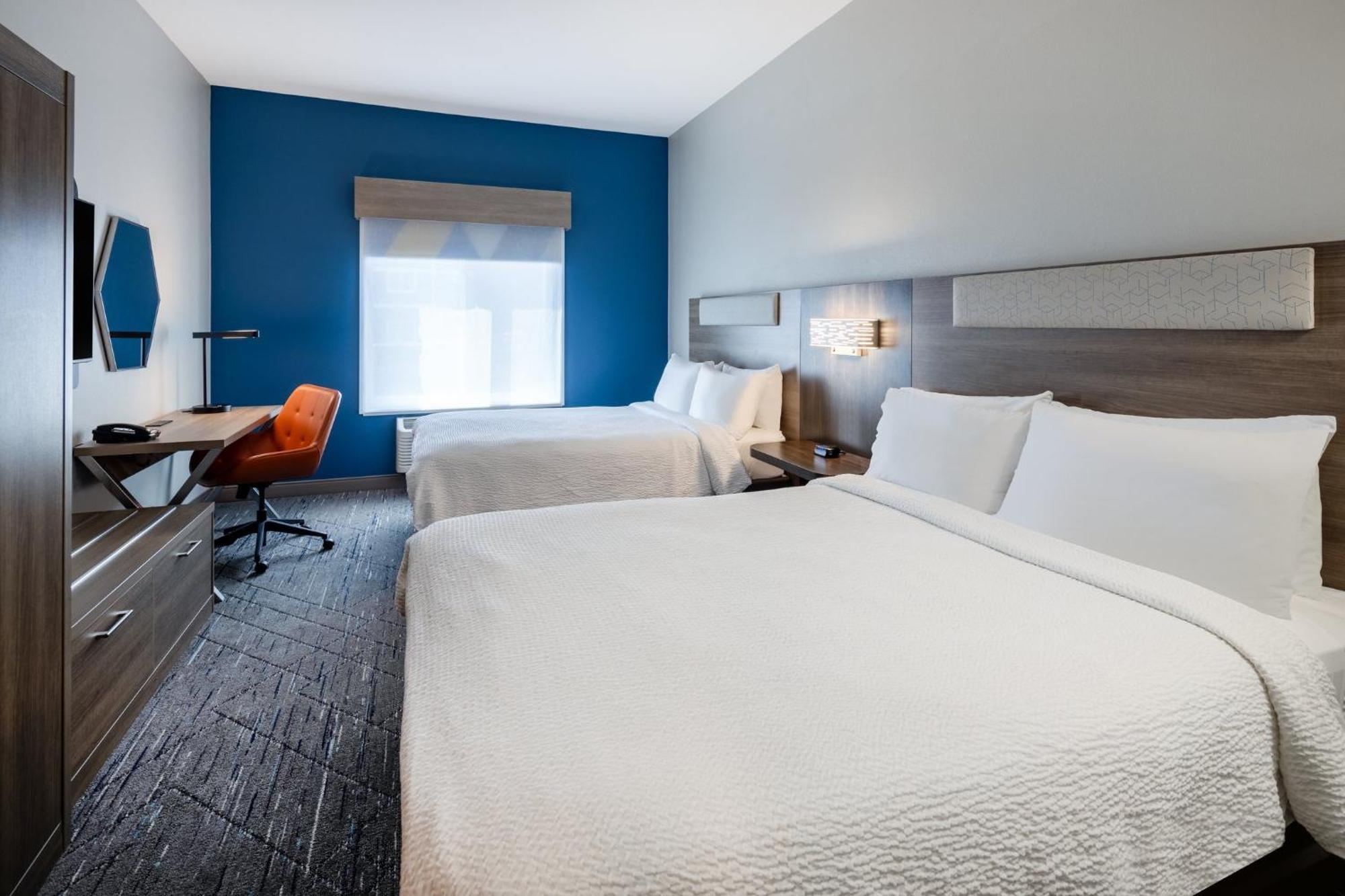 Holiday Inn Express Vancouver North By Ihg מראה חיצוני תמונה